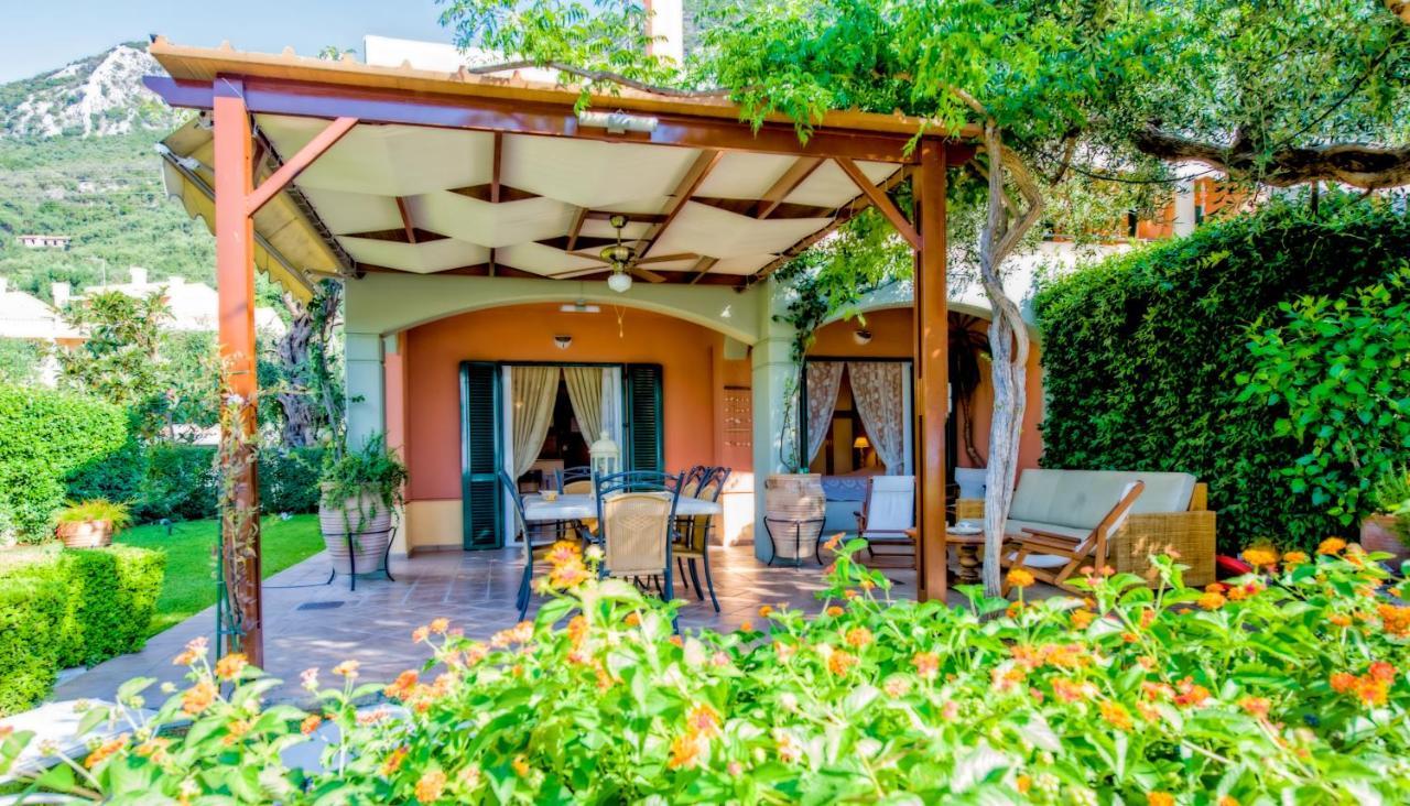 Wave And Sea Holiday Home Barbati Ngoại thất bức ảnh